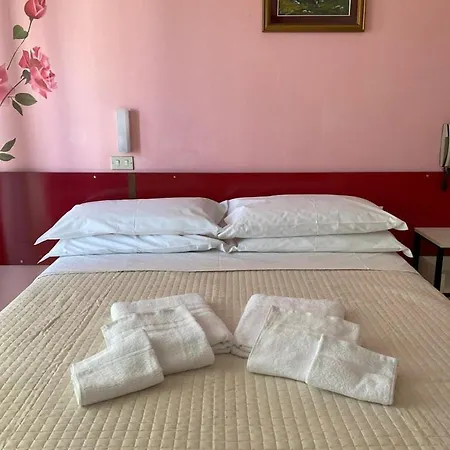 Hotell Nova Dhely