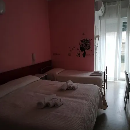 Hotell Nova Dhely