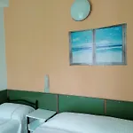 Nova Dhely Отель Римини