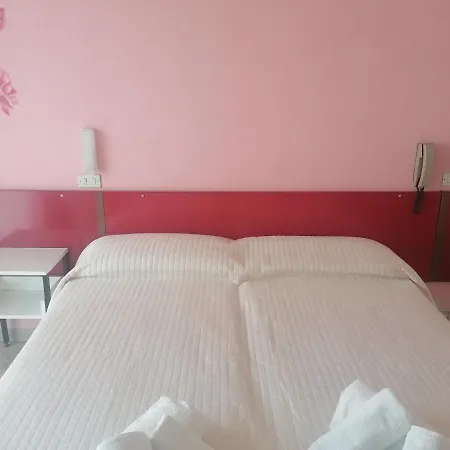 Nova Dhely Szálloda 3*