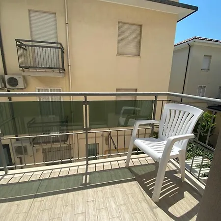 Hotel Nova Dhely 3*
