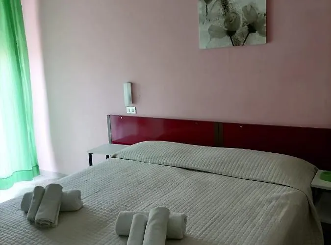 Nova Dhely 3* Rimini